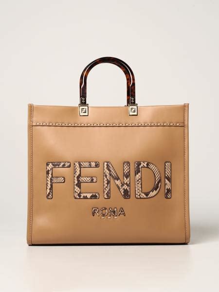 borsa fendi grande con borsello|pochette donna fendi.